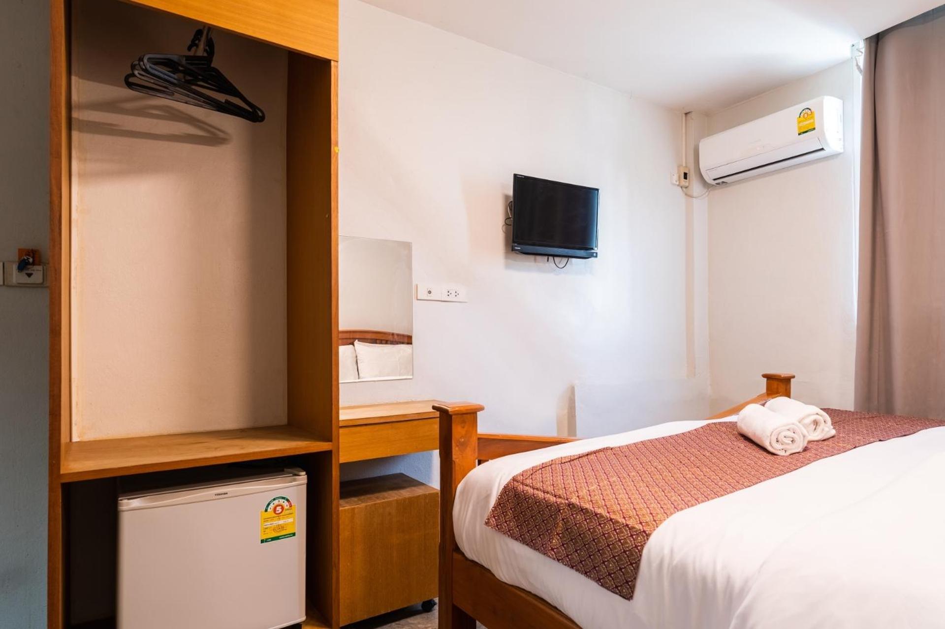 Go Inn Khaosan Road1 โกอินน์ ตรอกข้าวสาร1 Bangkok Buitenkant foto
